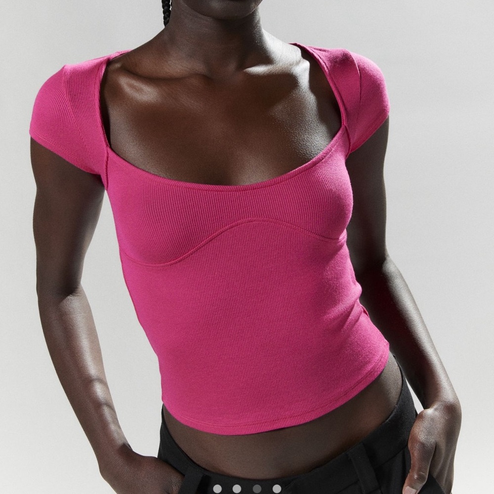 Urban Outfitters Silence + Noise Greta Cap Sleeve Baby Tee Bustier in Berry Pink